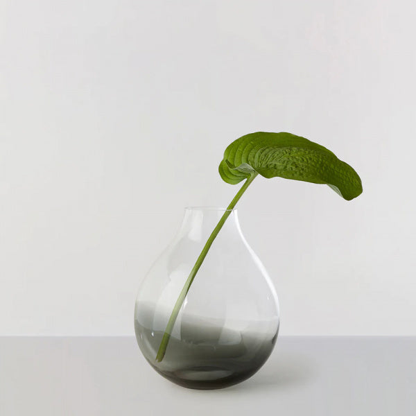 Flower vase no.24 smoke gray