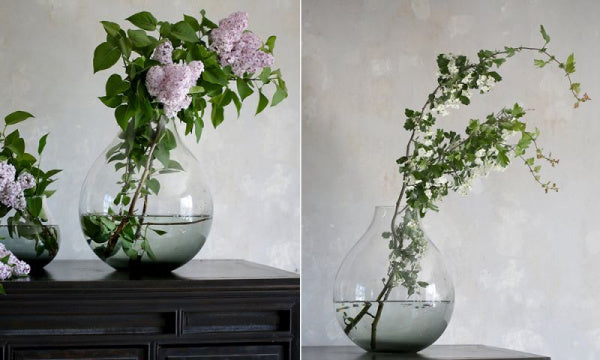 Flower vase no.24 smoke gray