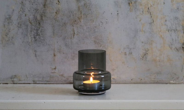 Hurricane No. 25 Smoke Gray