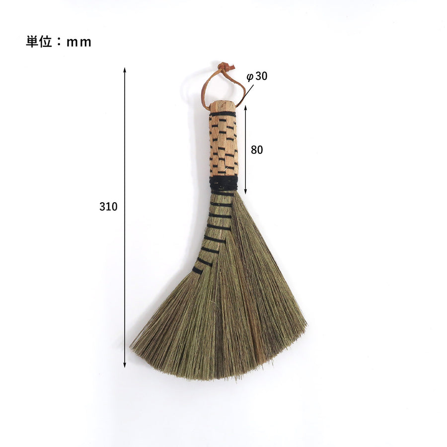 Tiger Grass Broom S