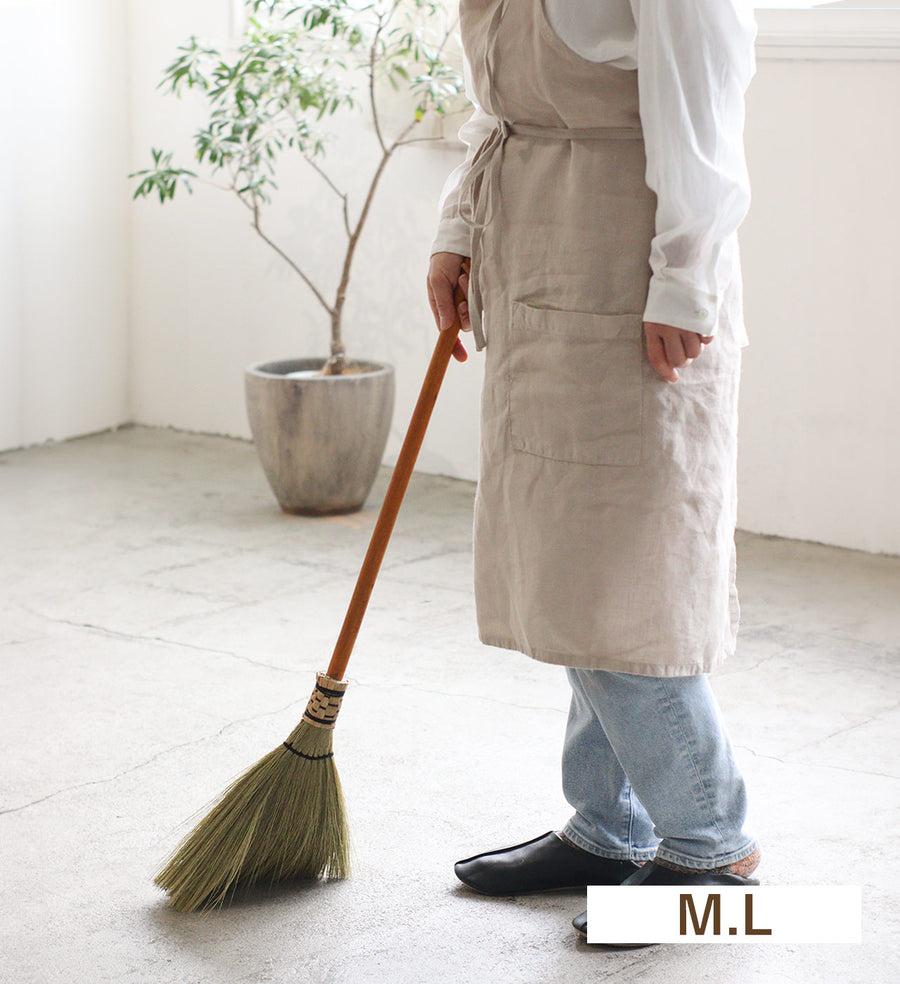 Tiger Grass Broom Large