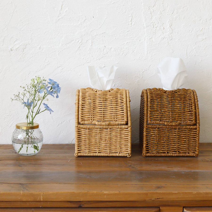 UTILE Compact Tissue Case