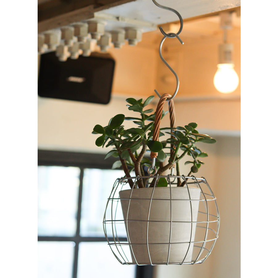 Dusaule One-Handle Basket