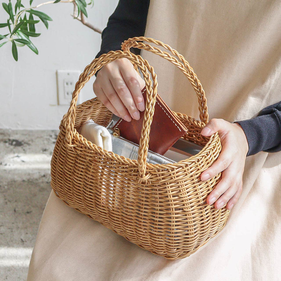 UTILE UTILE Nile Oval Bag