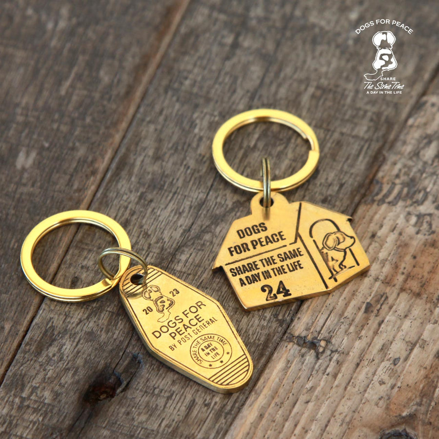 DOG HOUSE CHARM & MOTEL KEY CHARM キーチャーム