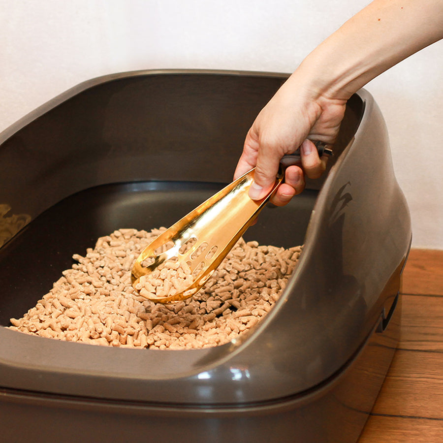 IRON TOILET SCOOP