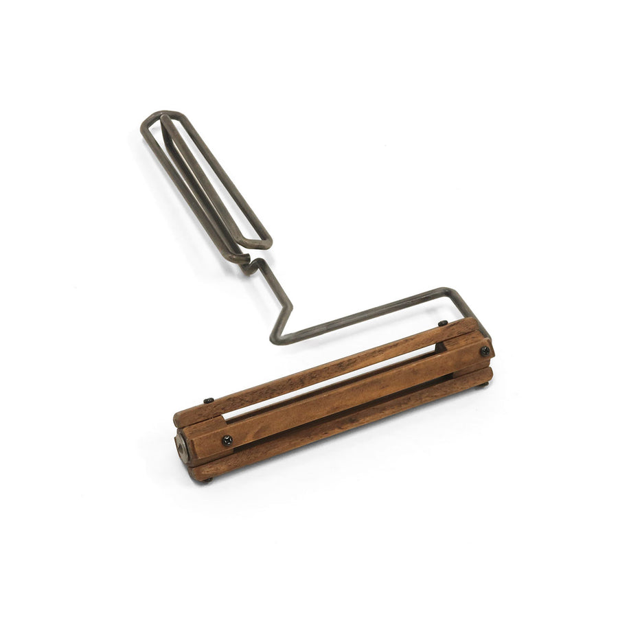 ROLL CLEANER HOLDER