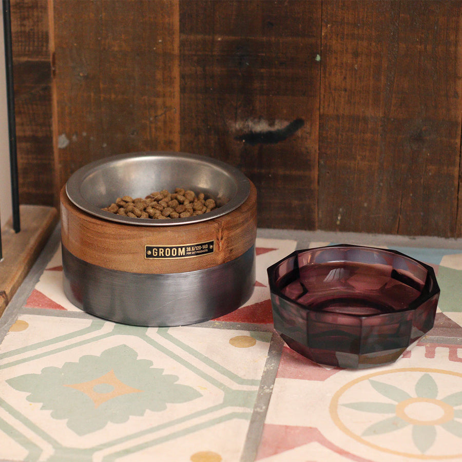 WOOD & IRON FEEDING BOWL