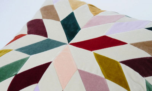 ベルベットクッション ノヴァ 50×50cm マルチ