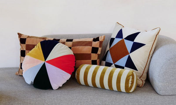 ベルベットクッション ヴェガ 55×55cm デニム