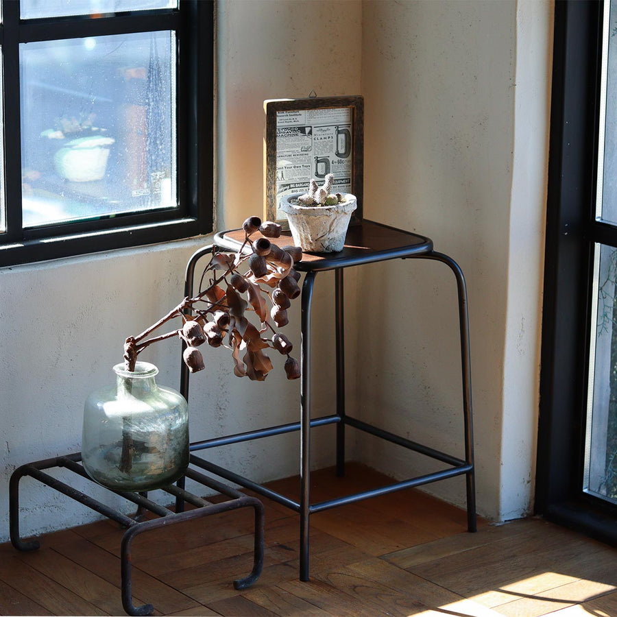 インダストリアル スツール INDUSTRIAL STOOL