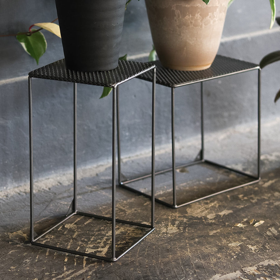 INDUSTRIAL PLANTER STAND MESH High