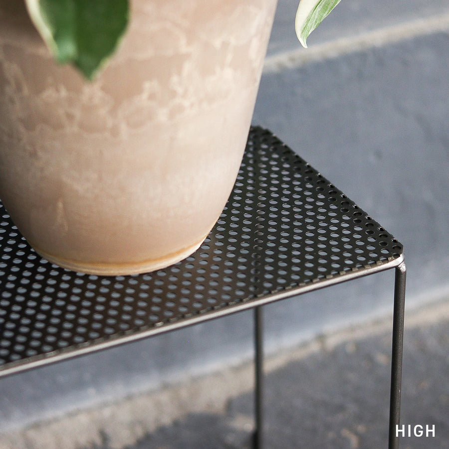 INDUSTRIAL PLANTER STAND MESH High