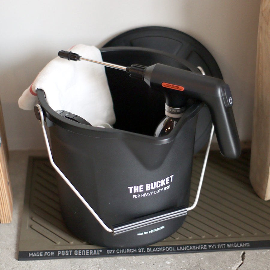 THE BUCKET 10L WITH LID