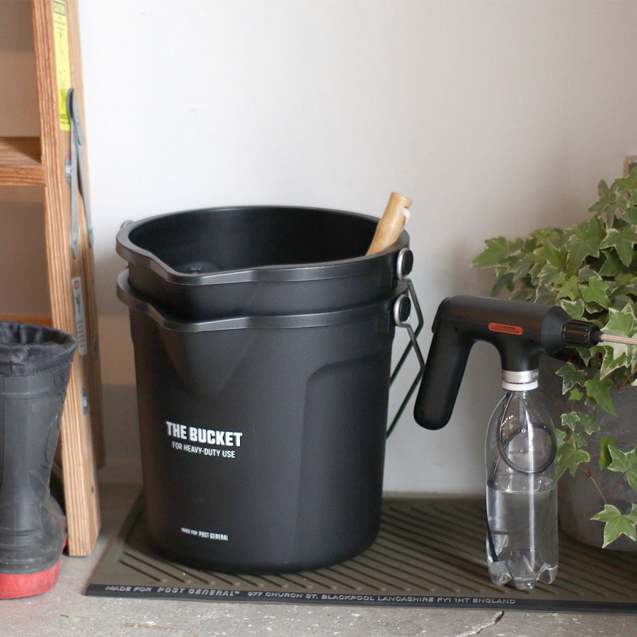 THE BUCKET 10L WITH LID