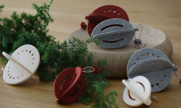 クリスマス ボールオーナメント フェルト ライトグレーミックス
