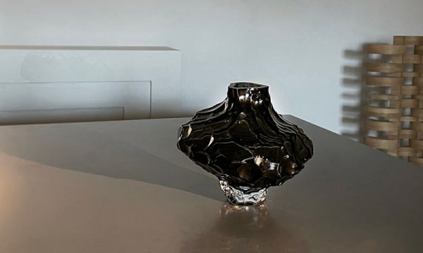 フラワーベース Canyon Vase Large ニュースモーク