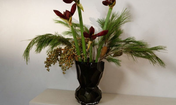 Flower Vase Reflection New Smoke