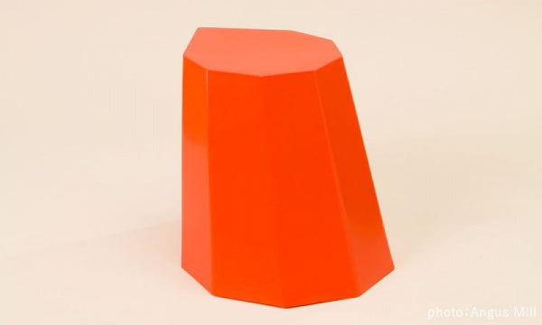 アーノルディーノ スツール オレンジ