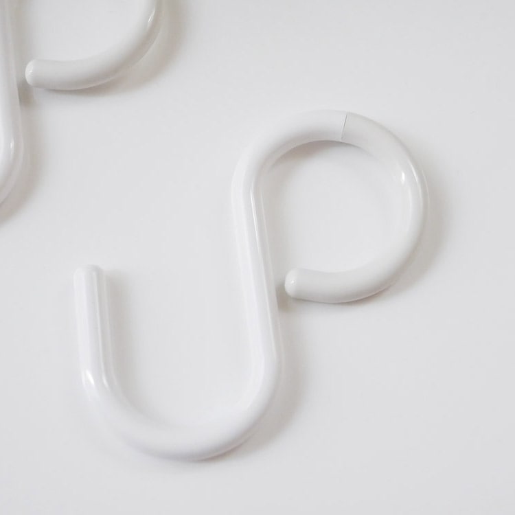 Large S-hook, warm white
