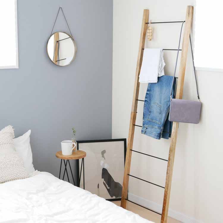 Ladder Hanger L