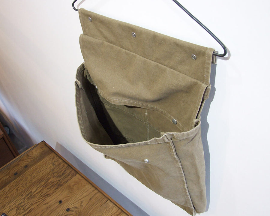 HANGER STOCKER ハンガーストッカー