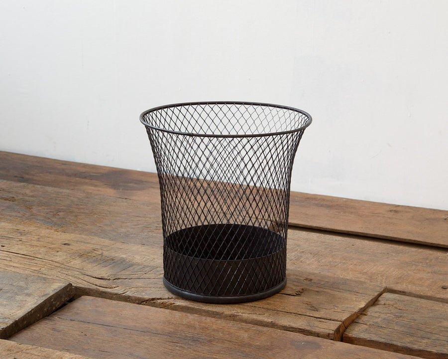 AOS WIRE WASTE BASKET Wire waste basket/trash can