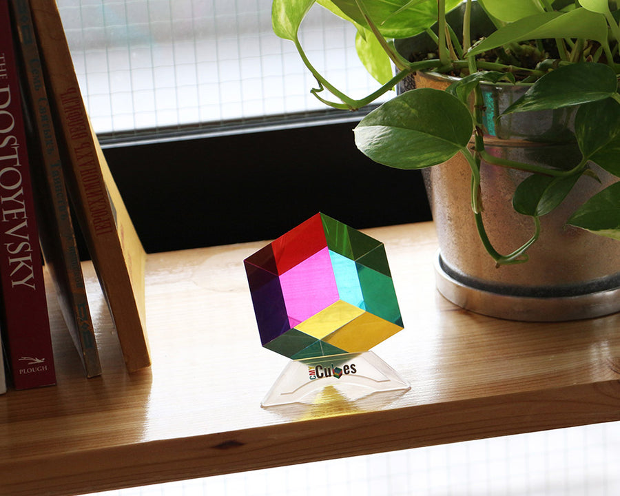 The Original CMY Cube オリジナルCMYキューブ