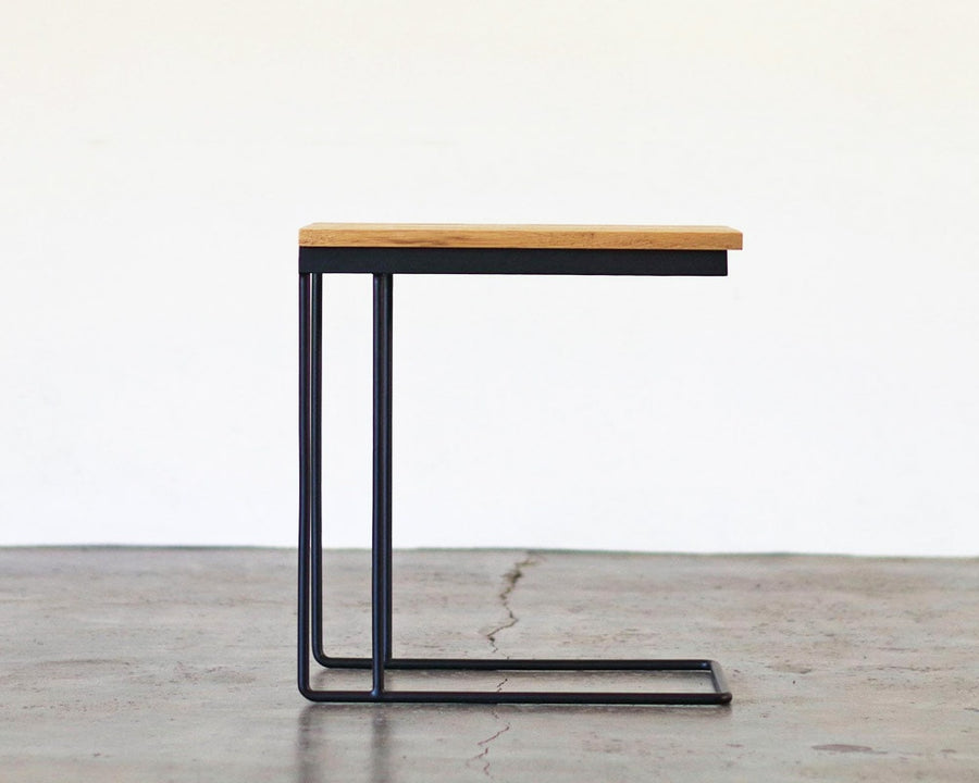 U OAK SIDE TABLE