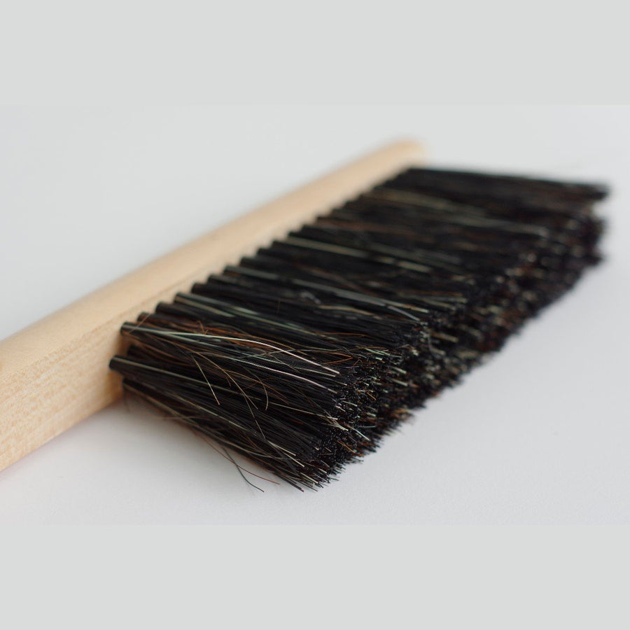 Hand brush and dustpan set