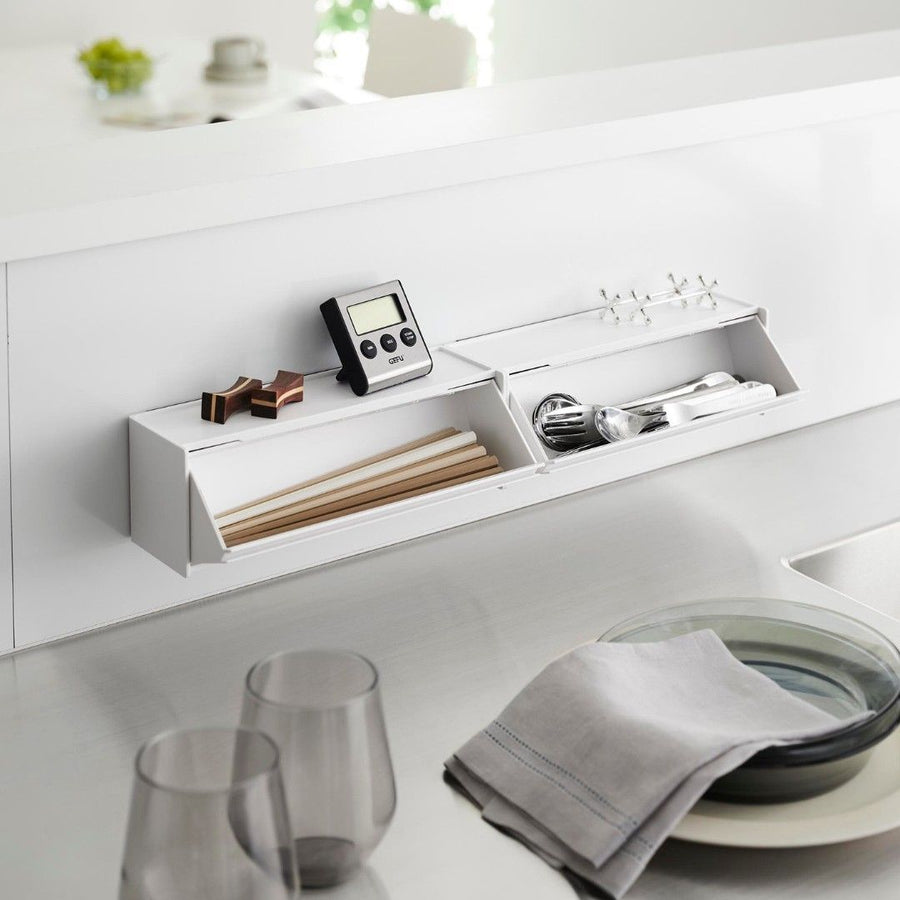 Tower Magnet Cutlery Case