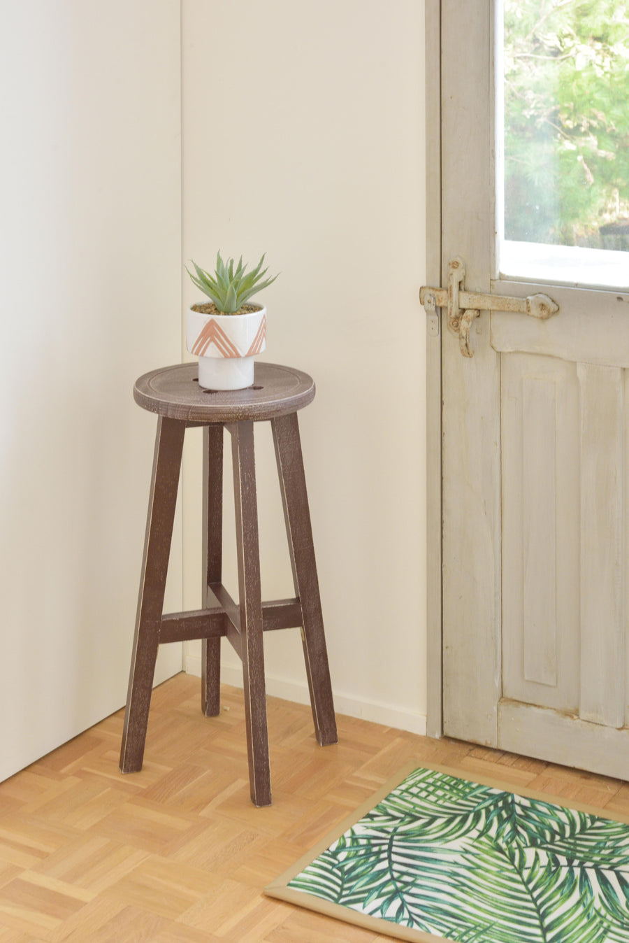 Bottone High Stool Brown