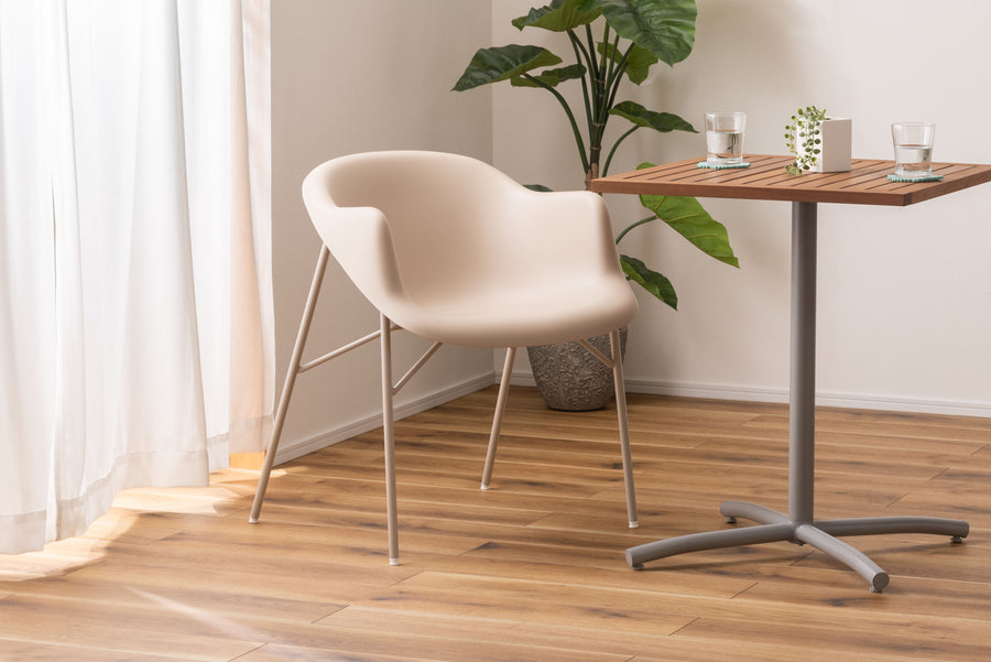 アームチェア ベージュ