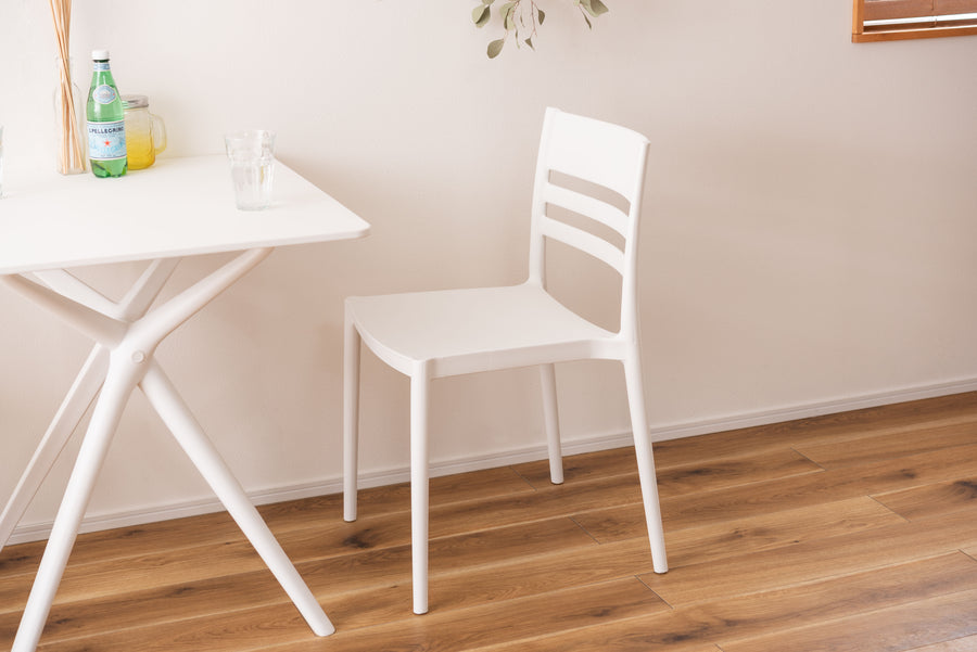 Force Chair White