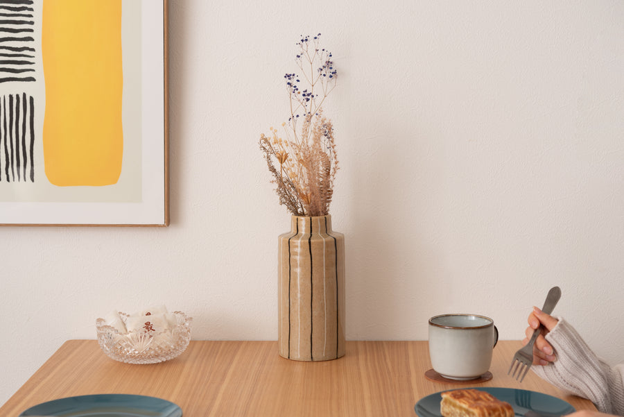 フラワーベース ベージュ