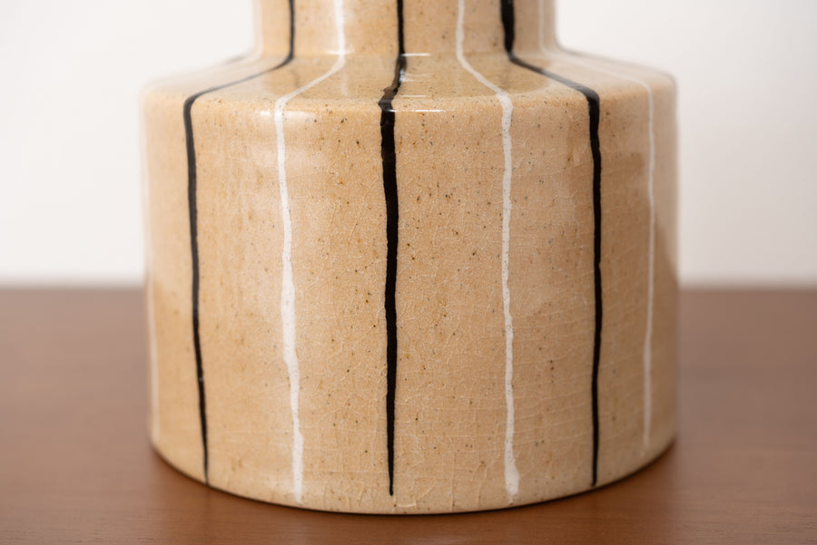 フラワーベース ベージュ