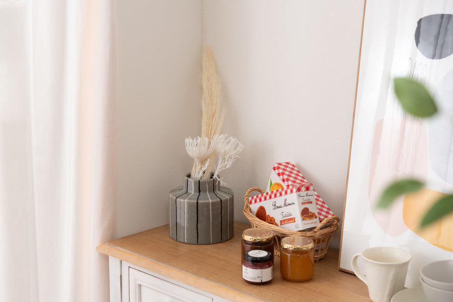 フラワーベース グレー