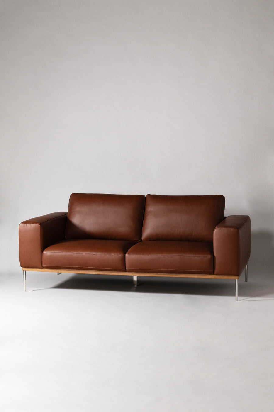 Rhubarb sofa brown