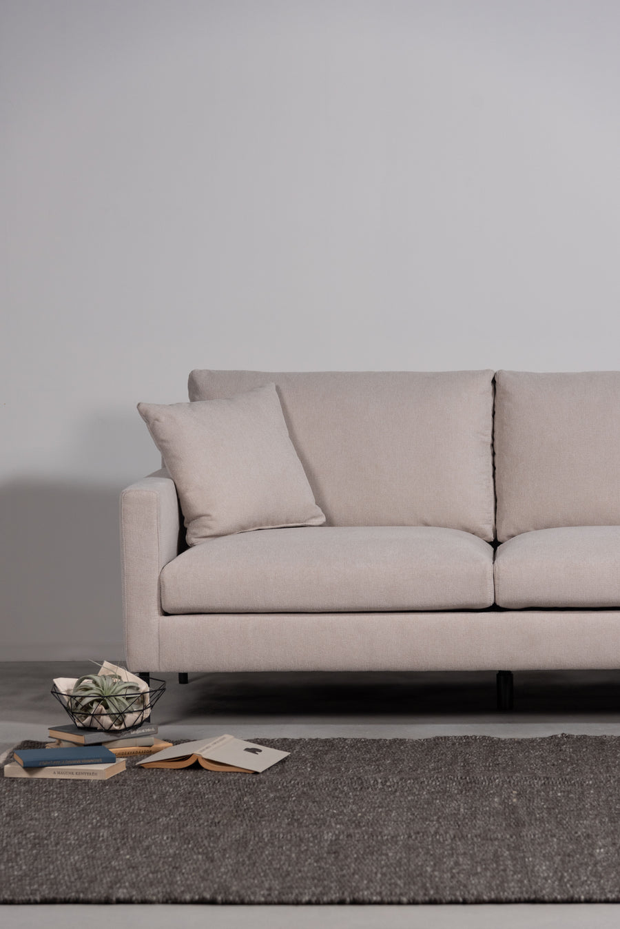 Groot sofa ivory