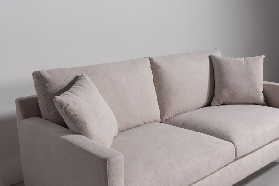 Groot sofa ivory