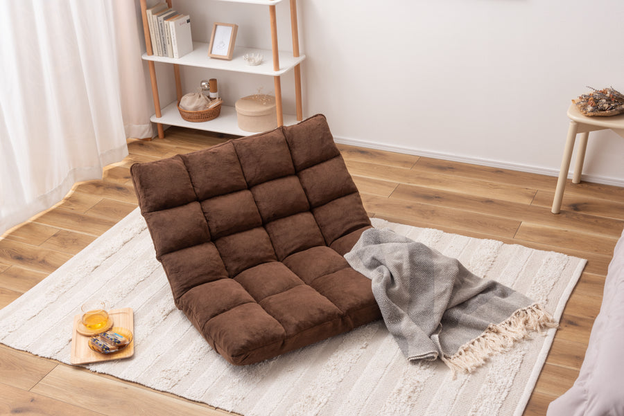 Fluffy wide recliner, brown