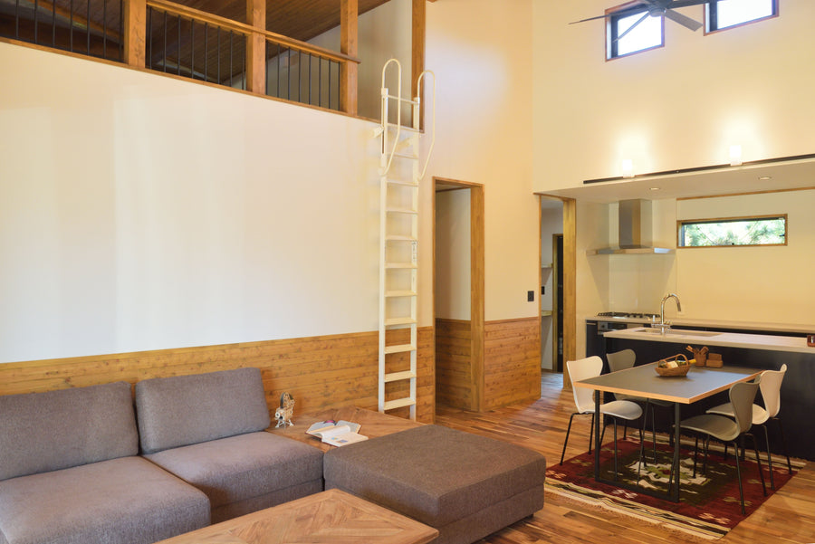 イーズ オットマン ブラウン