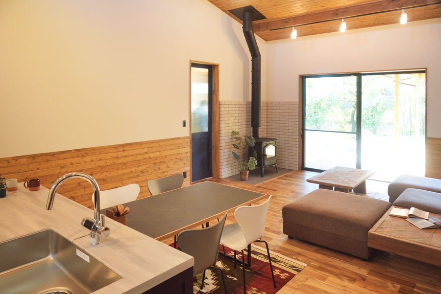 イーズ オットマン ブラウン