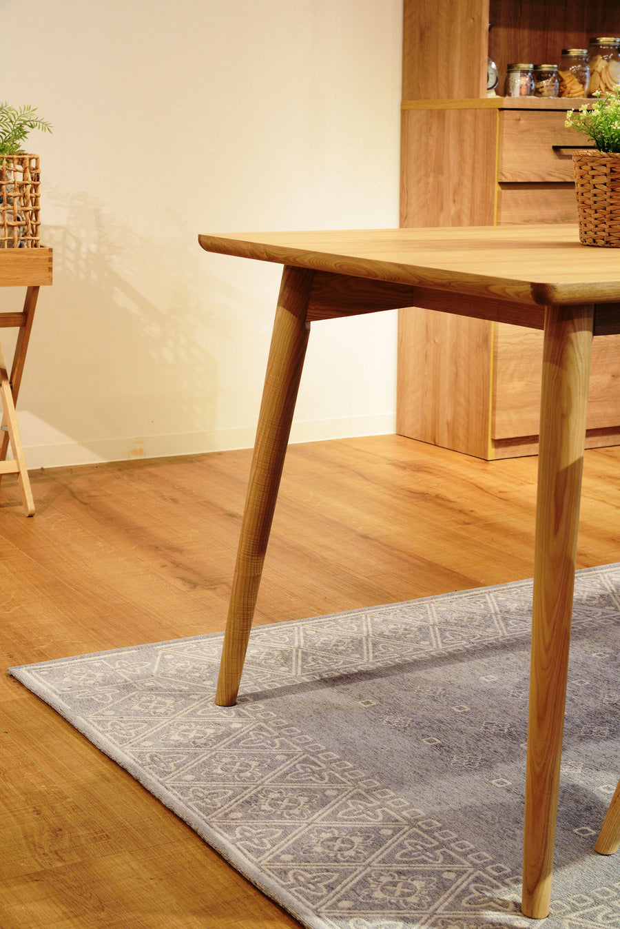 Carameli Dining Table Natural