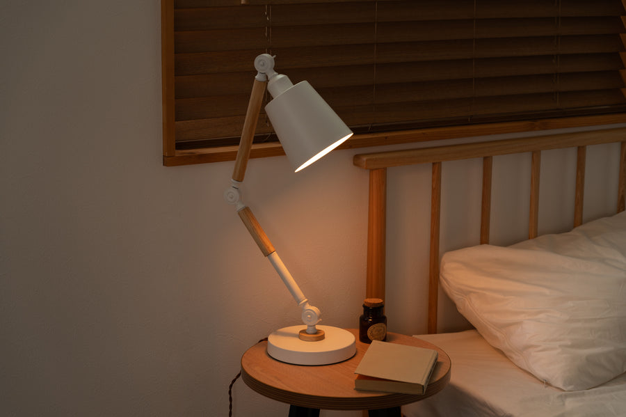 Desk lamp, white