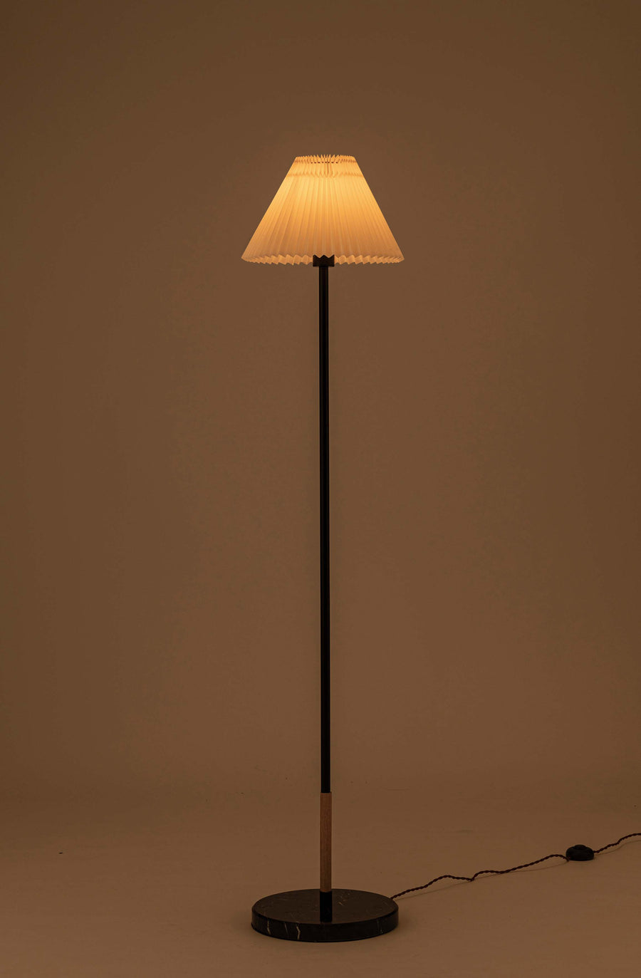 スタンドライト ブラック