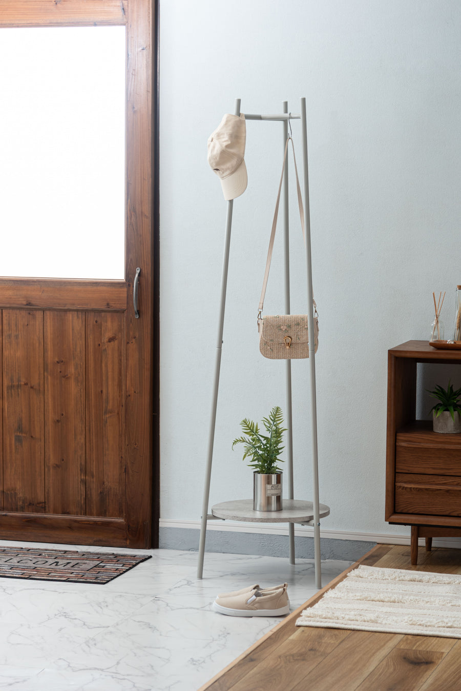 ハンガー グレー