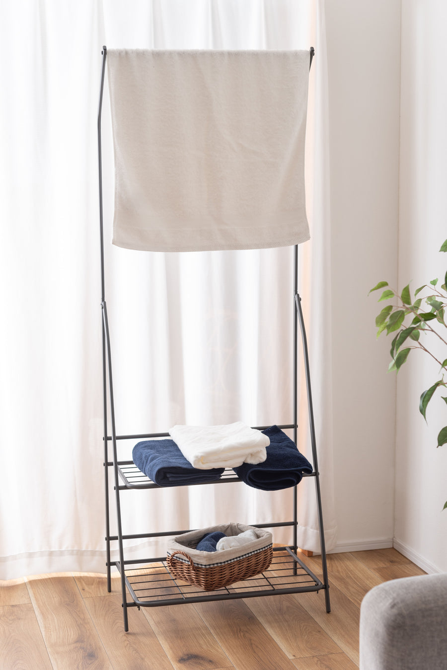 Folding hanger rack, dark grey