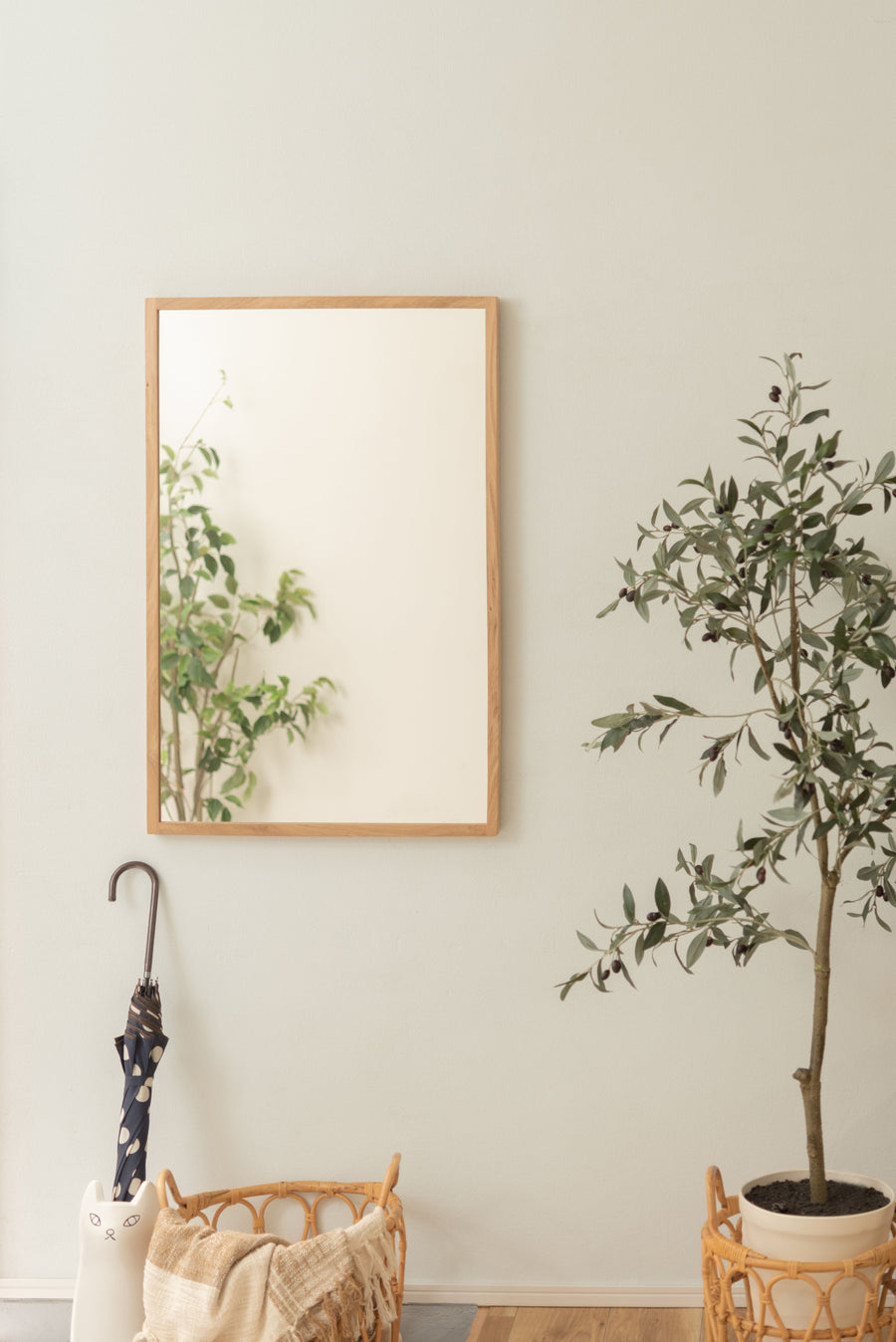 Wall mirror, natural