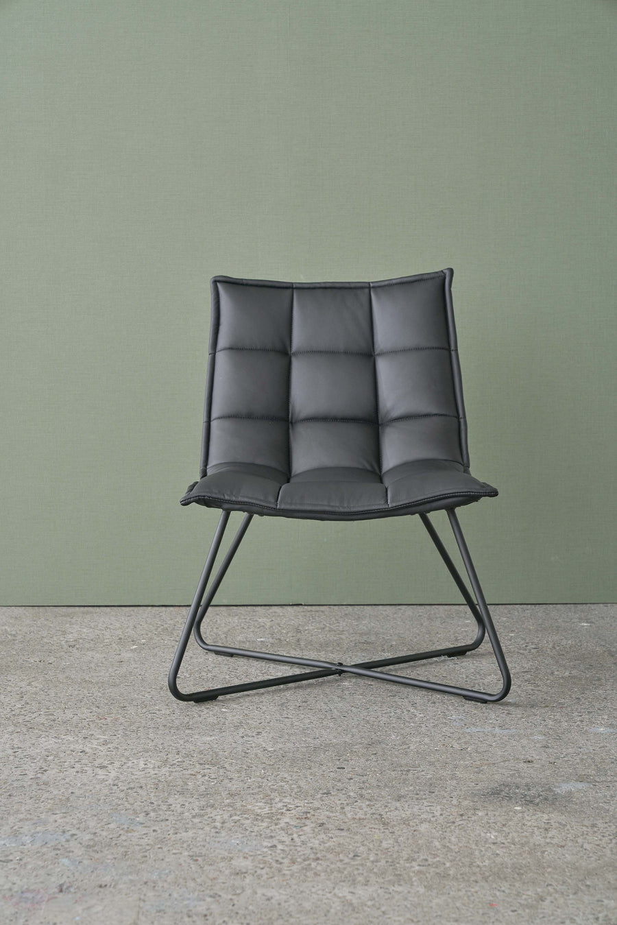 チェア ブラック